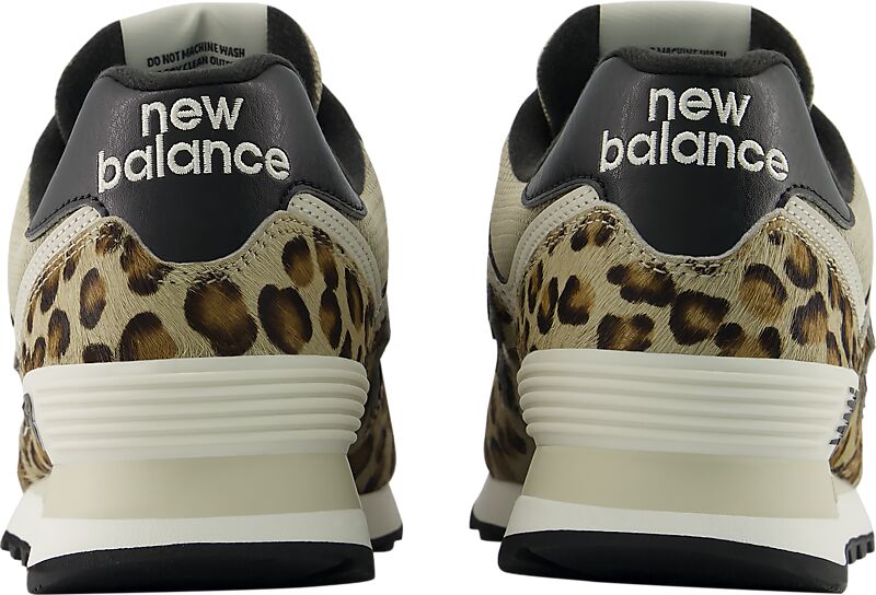 NEW BALANCE W 574 på
