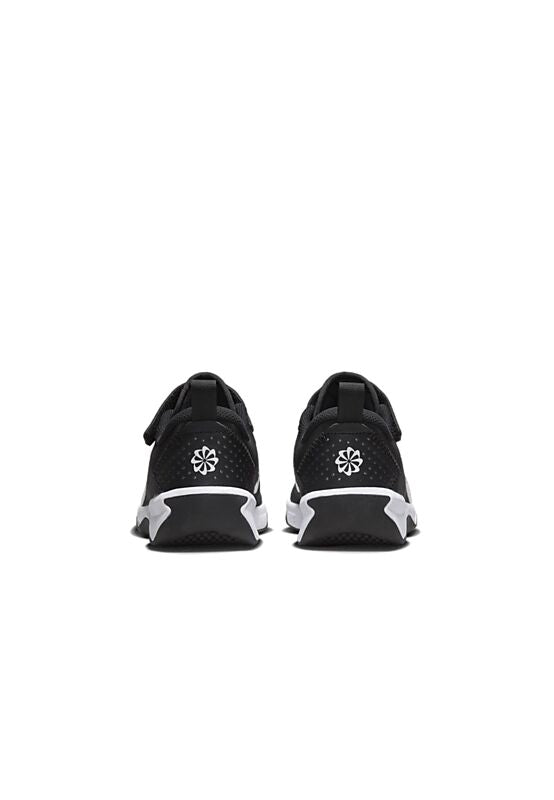 NIKE J Omni Little Ps på