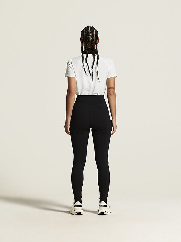 CRAFT W ESSENCE LOGO TEE 2 på