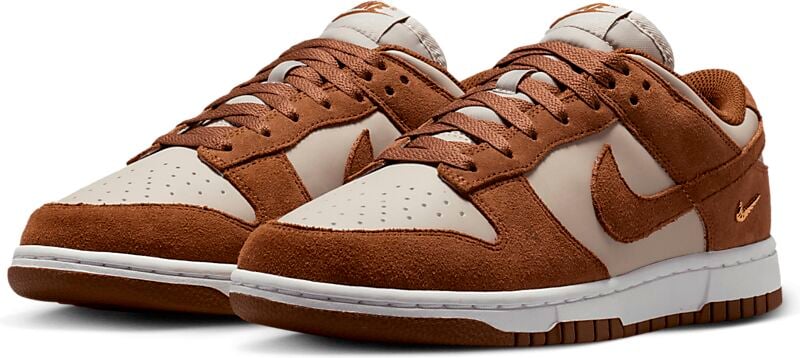 NIKE NIKE DUNK LOW SE WOMEN'S SHOES på
