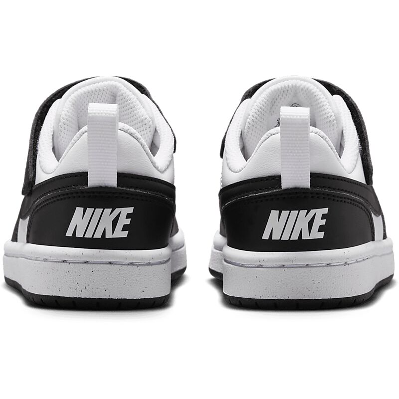 NIKE J Court Borough Low Ps på