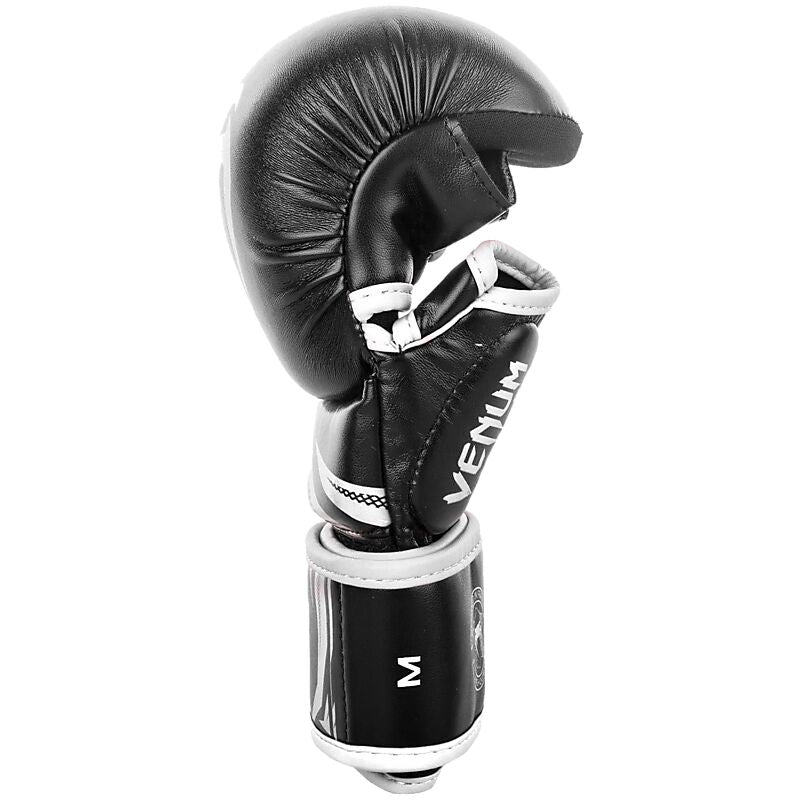 VENUM Challenger 3.0 Sparring Mma Gloves på