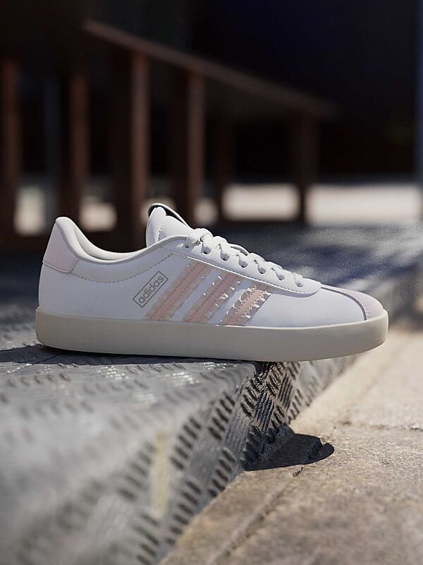 ADIDAS W VL COURT 3.0 på