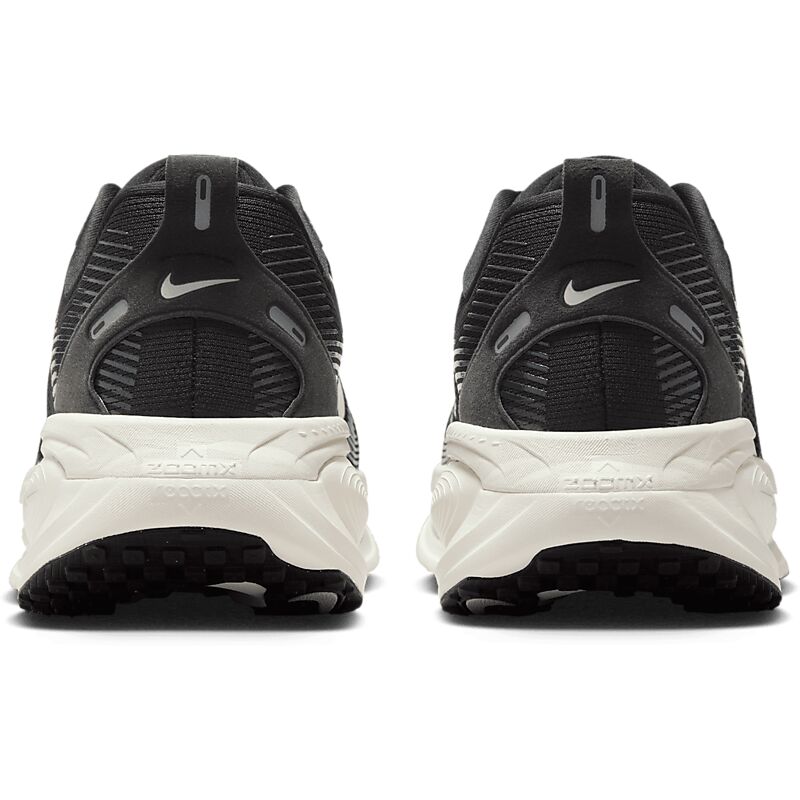 NIKE M Vomero 18 Wide på
