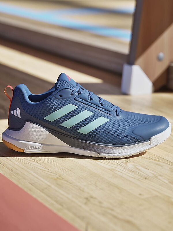 ADIDAS Novaflight 2 M på