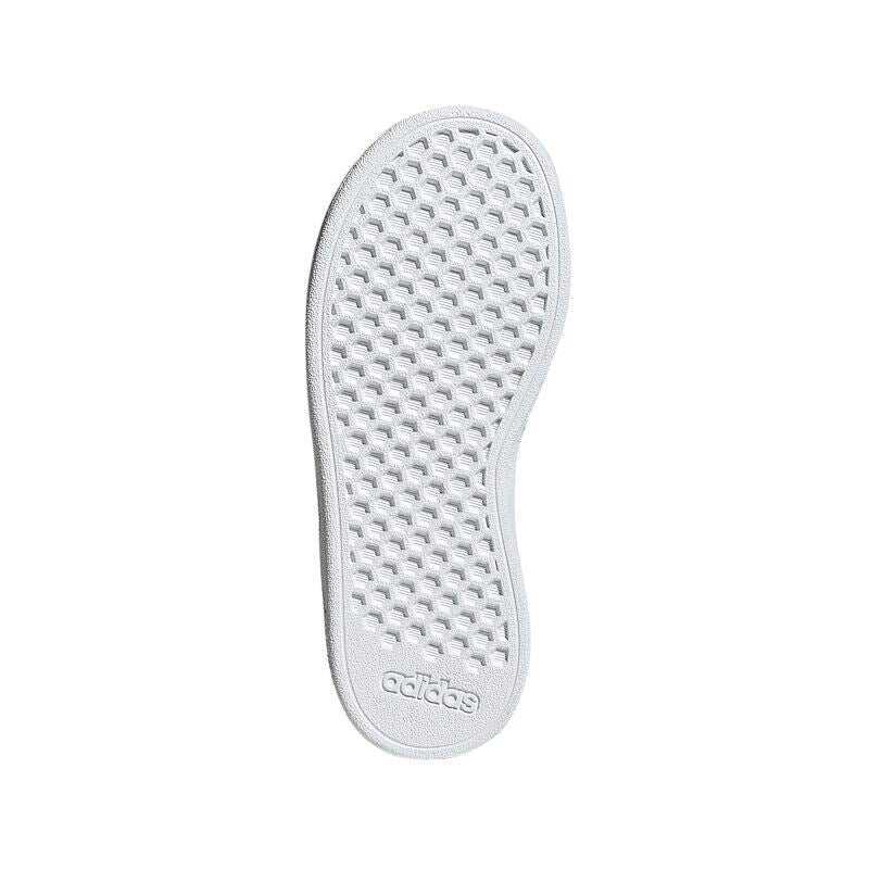 ADIDAS J Grand Court 2.0 K på