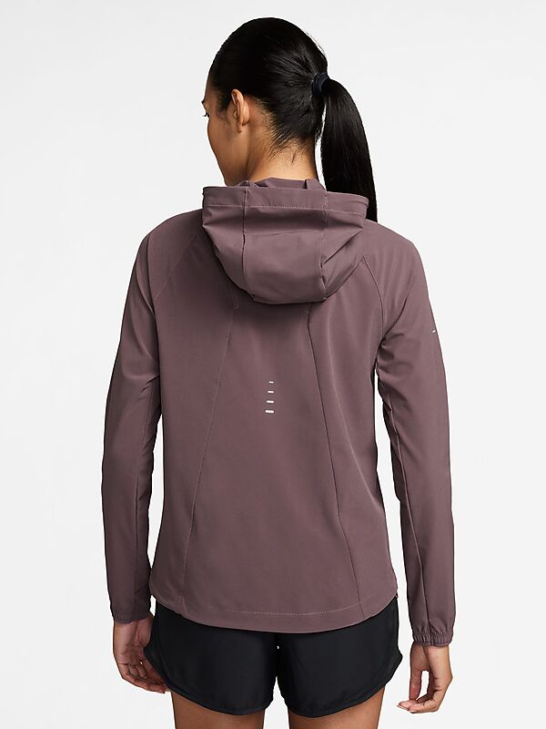 NIKE Nike Swift Women'S Repel Running J på