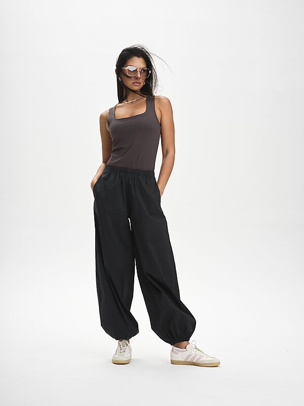 SOC W WOVEN BALLOON PANT på