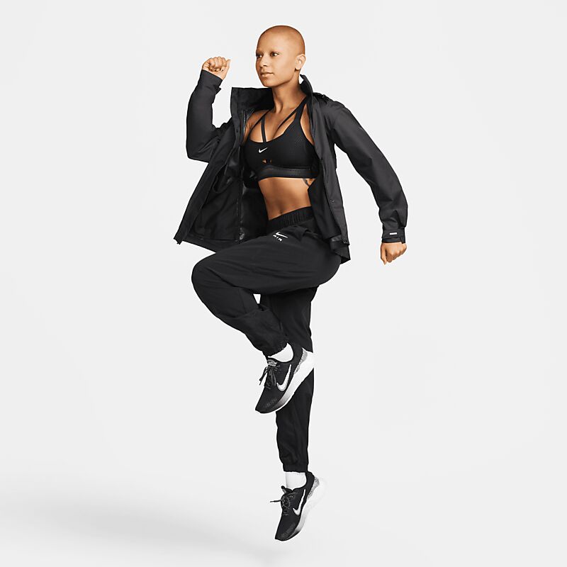 NIKE W Nk Fast Jacket på