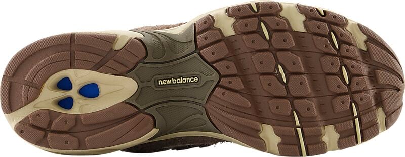 NEW BALANCE W 530 på