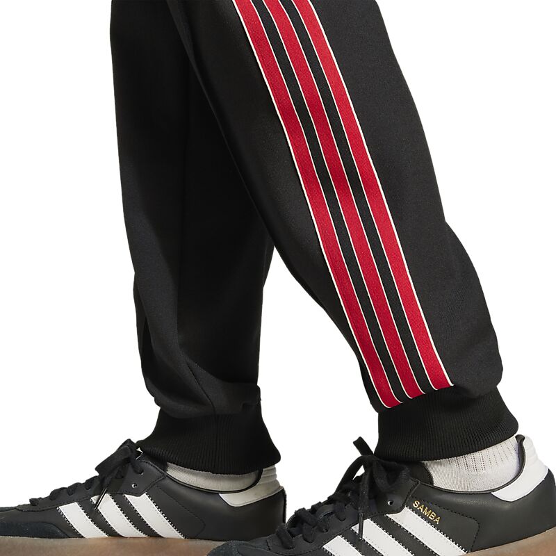 ADIDAS ORIGINALS Mufc Icon Tp W på
