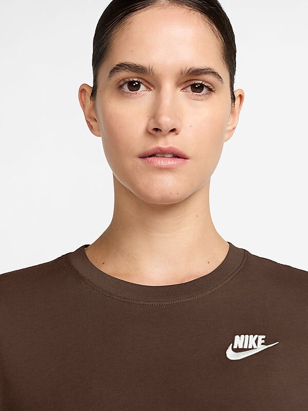 NIKE W Nsw Tee Club på
