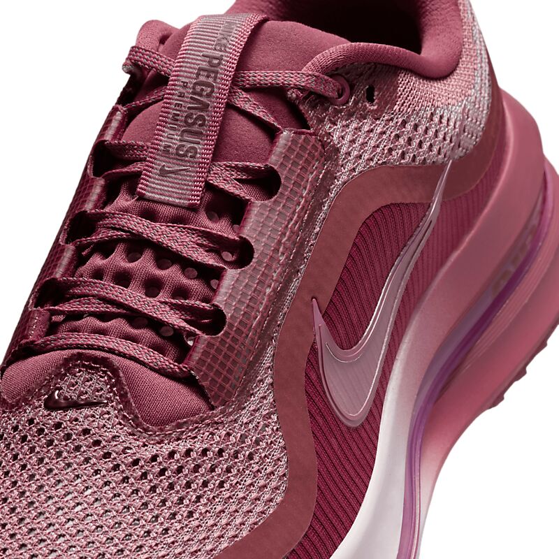NIKE W Pegasus Premium på