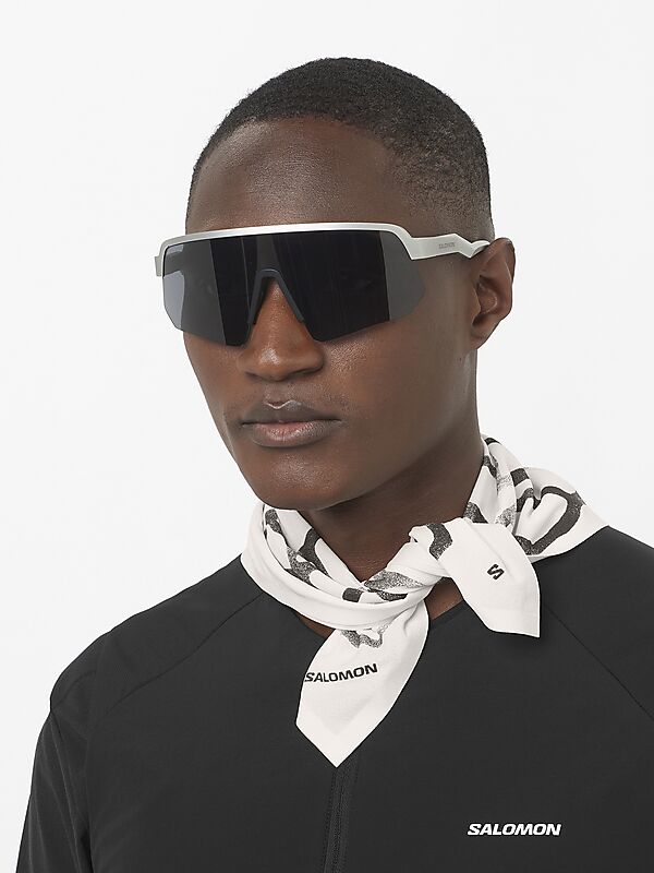 SALOMON BANDANA GRVL GFX U på