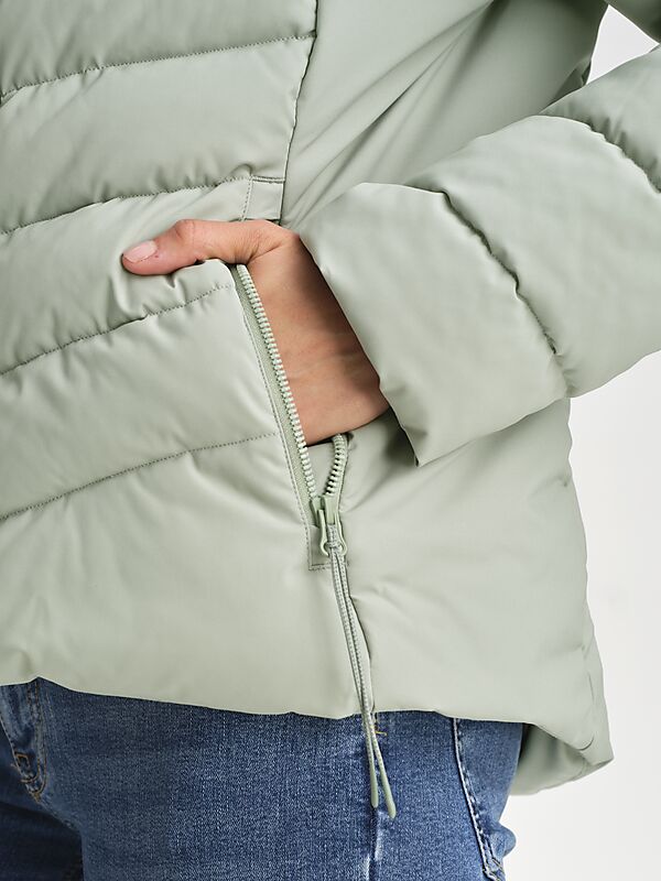 EVEREST W Zeda Jacket på