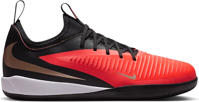 NIKE Jr Phantom 6 Low Acad Ic på