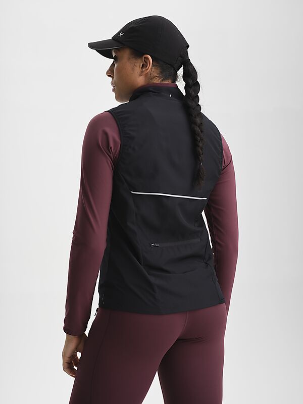 SOC W Run Wind Vest på