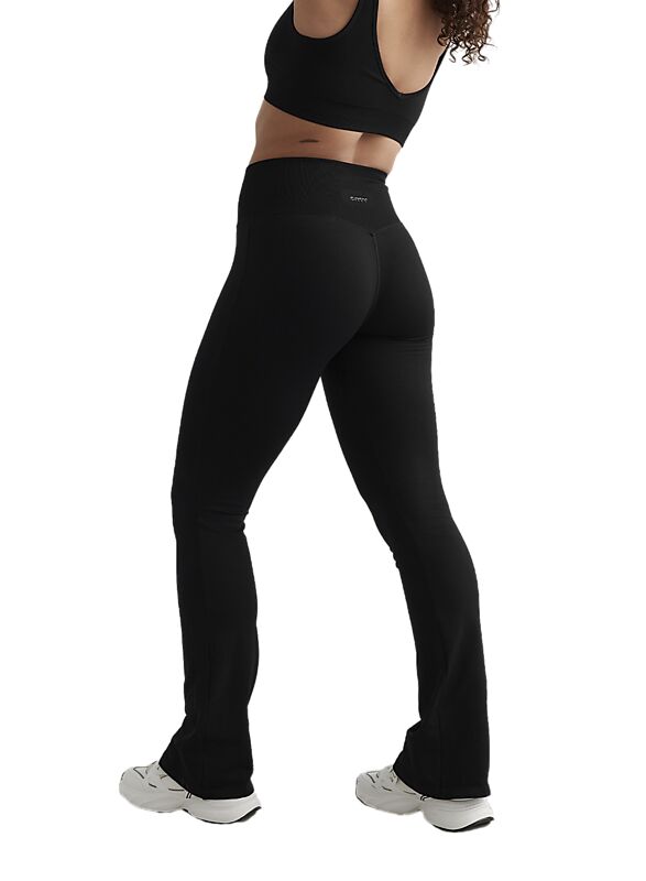 AIM´N Shape Seamless Flare Tights på