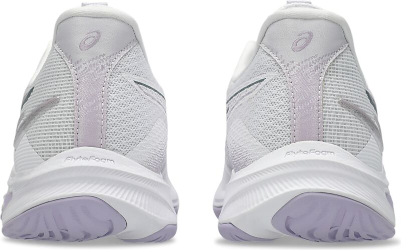 ASICS W Netburner Ballistic Ff 4 på