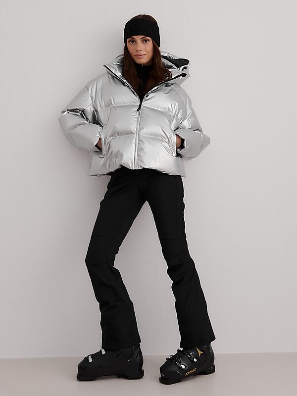 AIM´N Cortina Glossy Puffer Jacket på