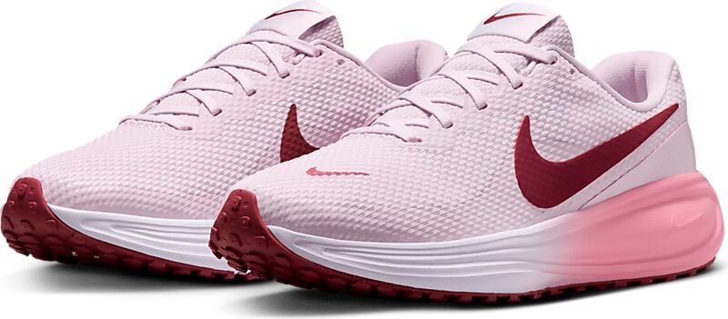 NIKE W Revolution 8 på