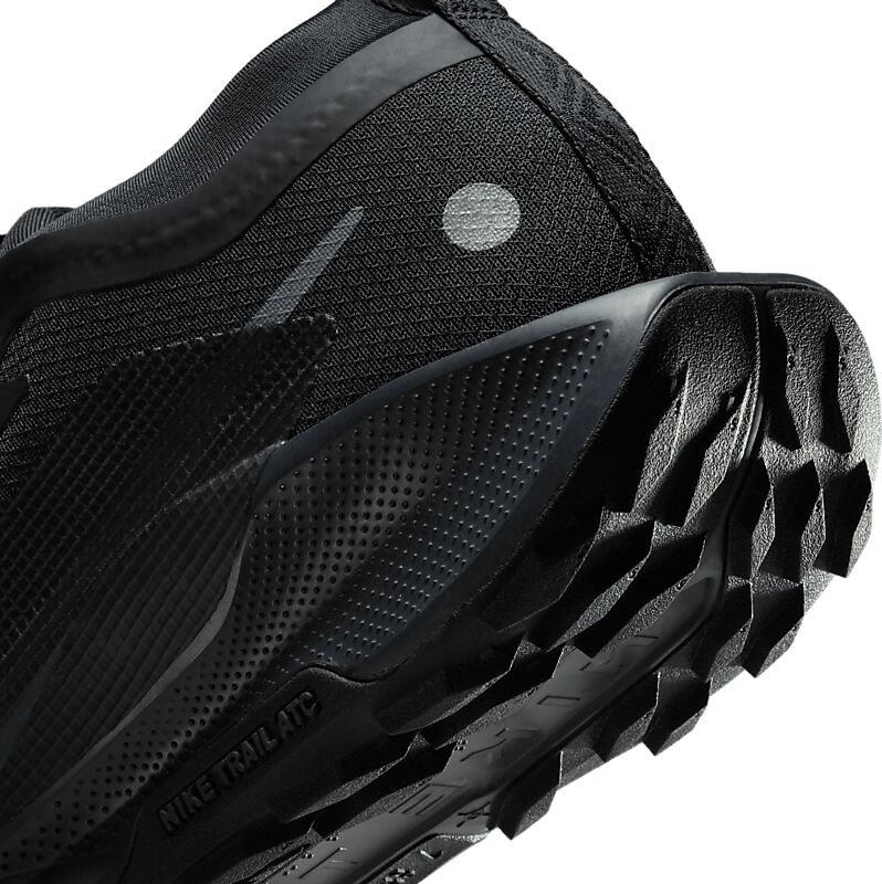 NIKE W Pegasus Trail 5 Gore-Tex på