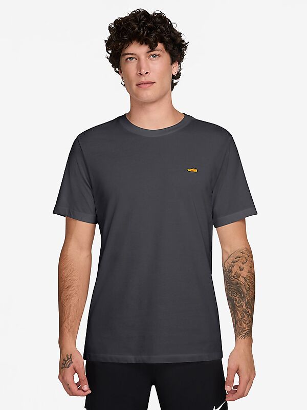 NIKE M NK DF TEE STD RETRO RUN NRG på
