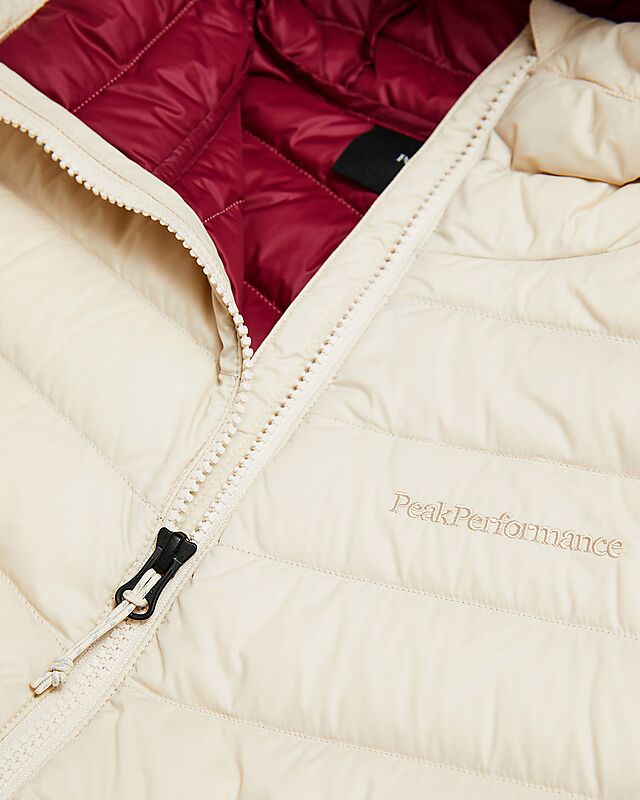 PEAK PERFORMANCE W Frost Down Hood Jacket på