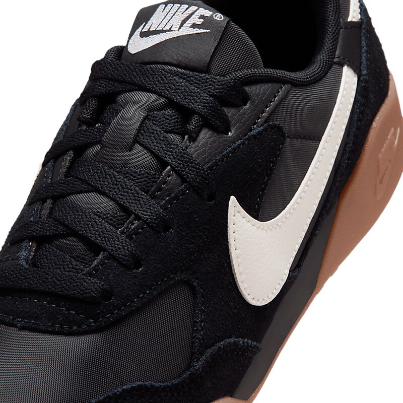 NIKE W Terra Manta Suede på