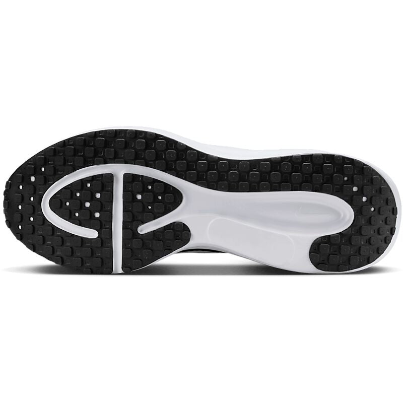 NIKE M Revolution 8 på