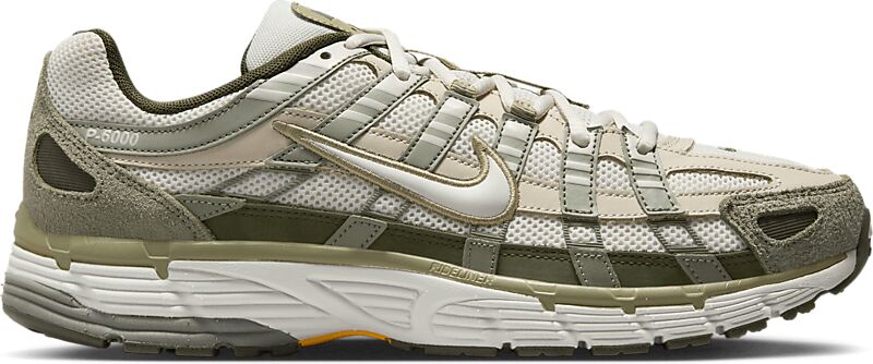 NIKE M P-6000 på