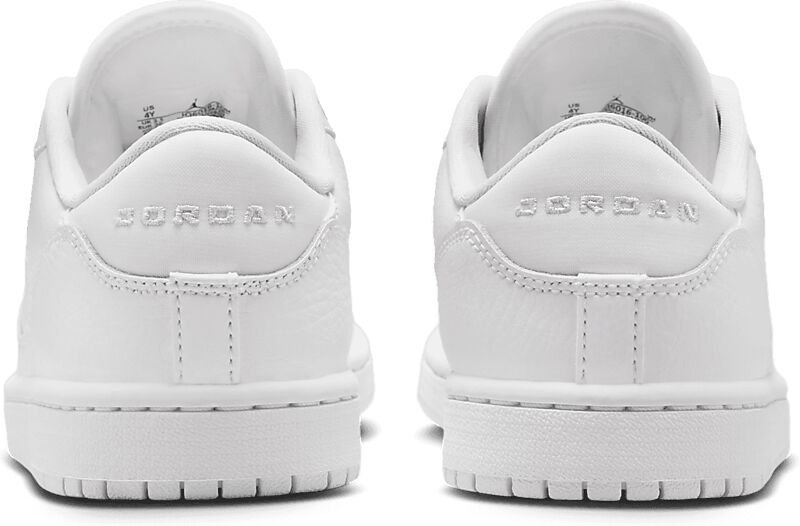 JORDAN J ACCESS COURT LOW GS på