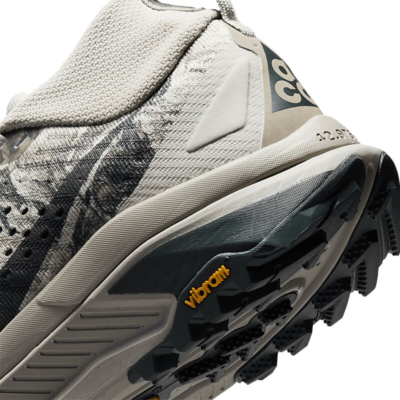 NIKE W NIKE ACG ZEGAMA WOMEN'S TRAIL RUNNI på